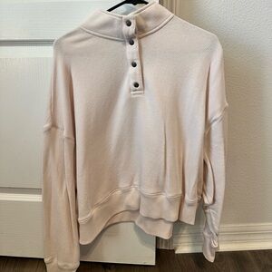 American Eagle Cream Knit Sweater